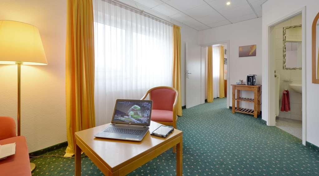 Hotel Engelhorn Лаймен Номер фото