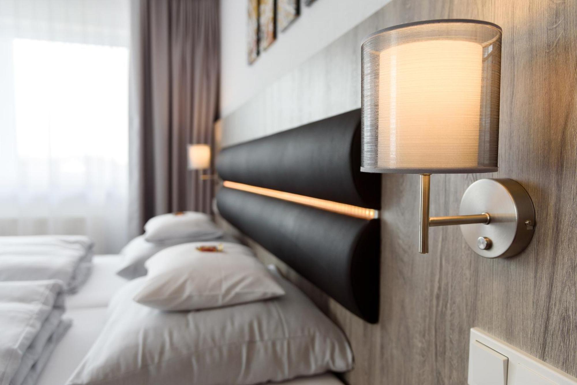 Hotel Engelhorn Лаймен Экстерьер фото
