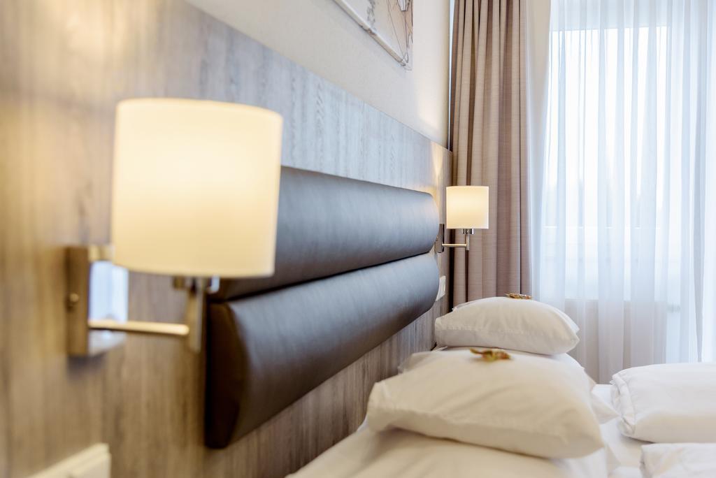Hotel Engelhorn Лаймен Экстерьер фото