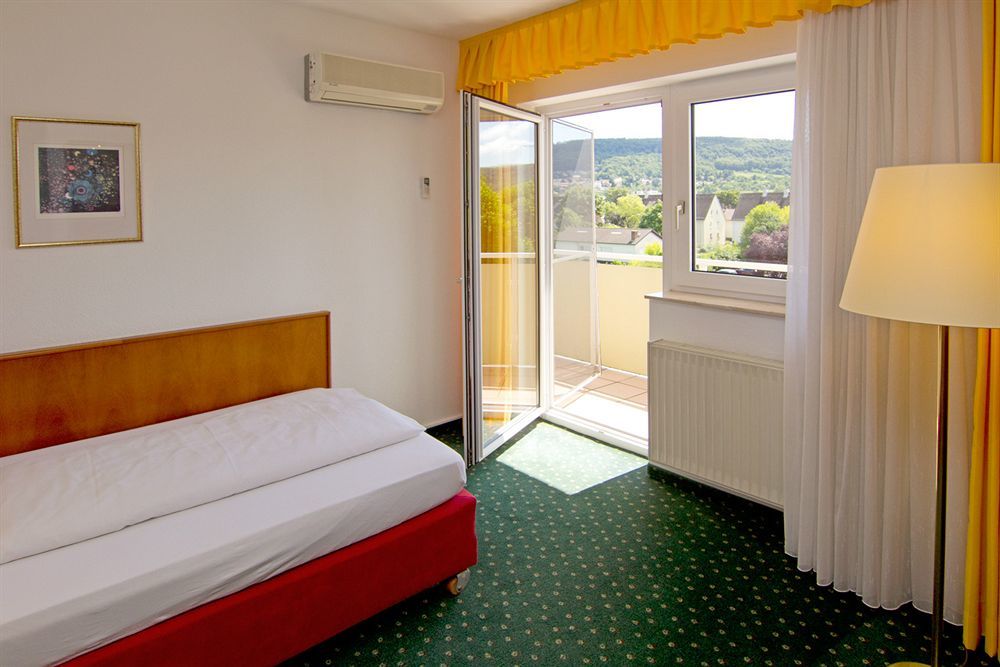 Hotel Engelhorn Лаймен Экстерьер фото